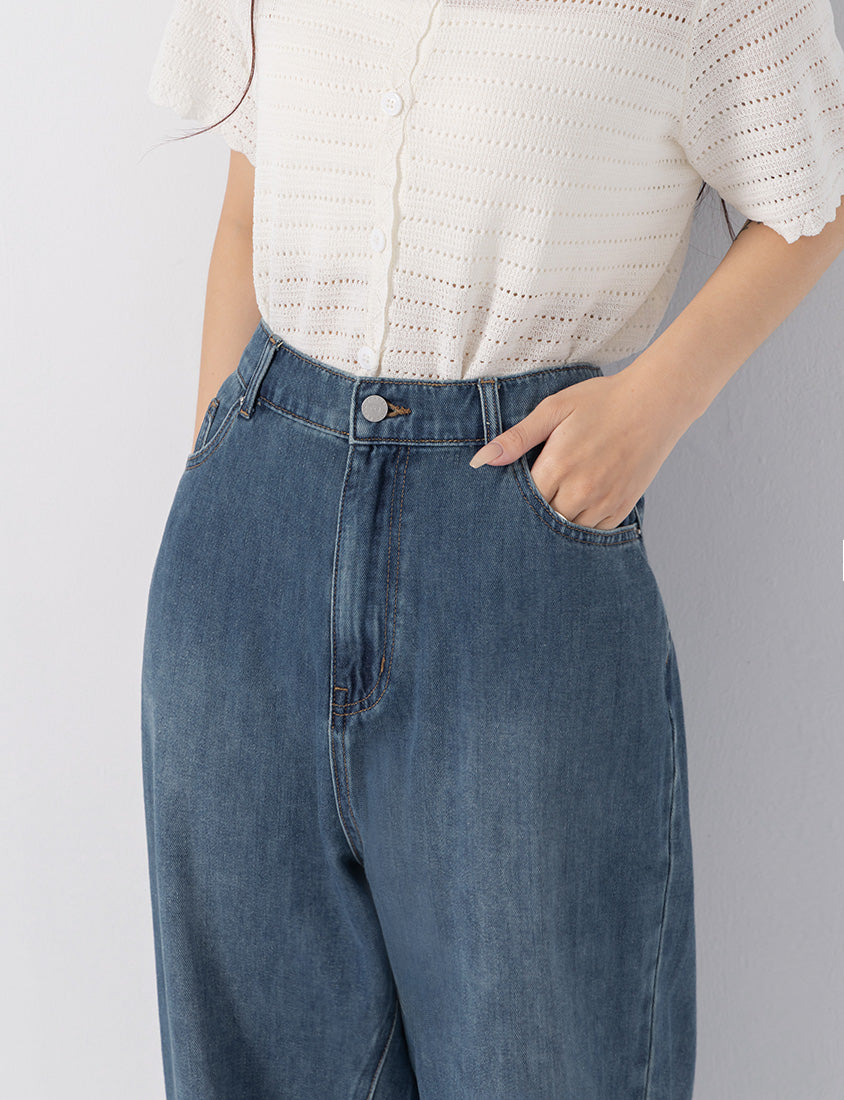 Pear-Shaped Friendly! Perfect Fit Slim Straight Cropped Plus Size Jeans