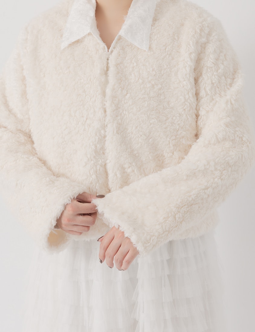 MISS. Japanese Style V-Neck Curly Knit Plus Size Cropped Jacket