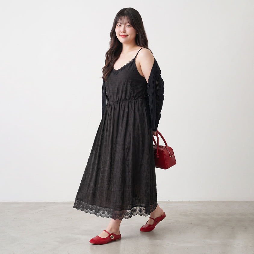 Sweet Lace Textured Plus Size Maxi Dress