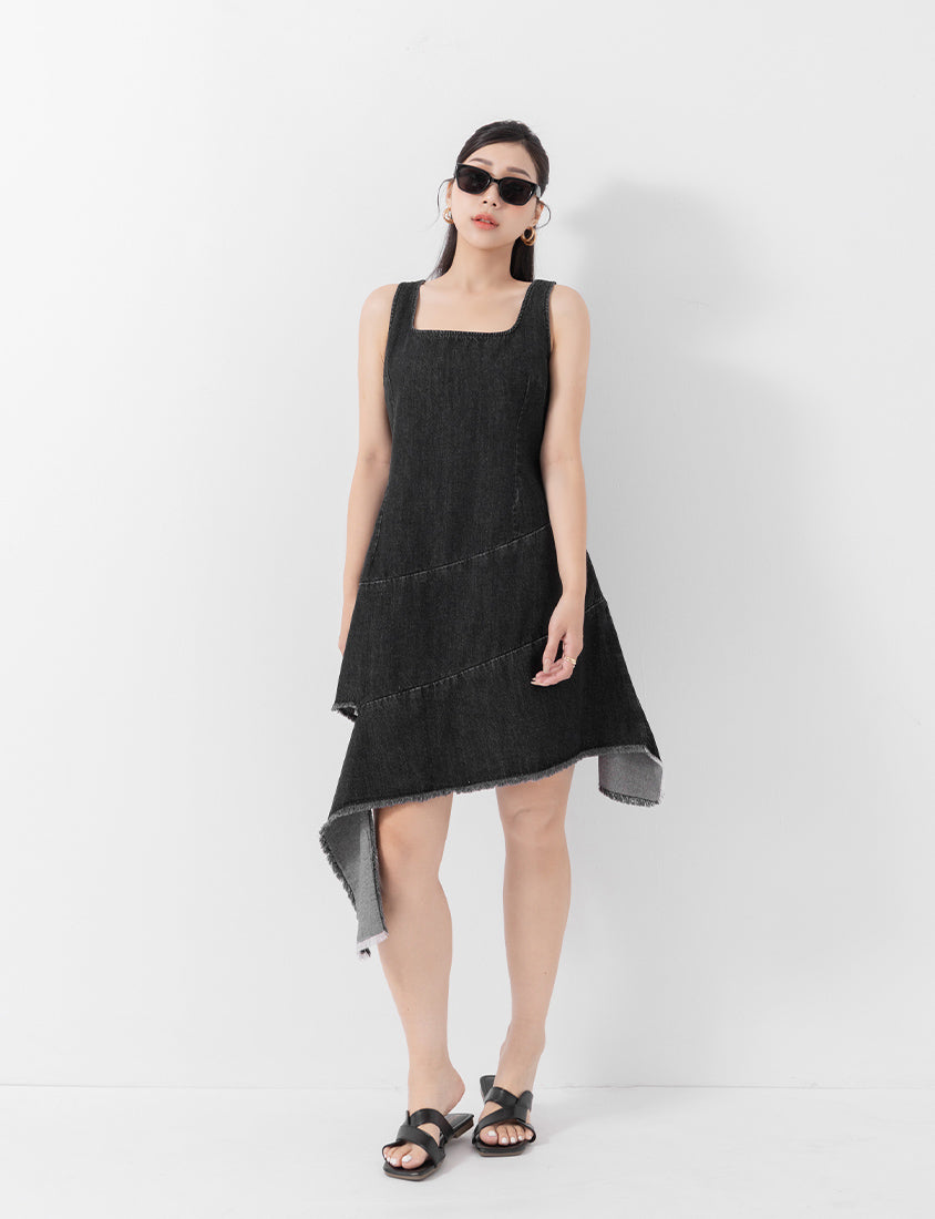 MUA! Asymmetrical Panel Slim Fit Denim Plus Size Dress