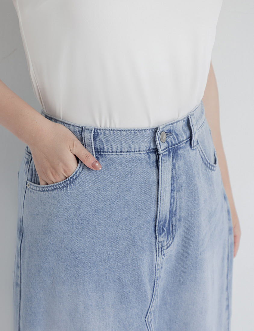 Cooling Tencel Denim Slit Plus Size Maxi Skirt