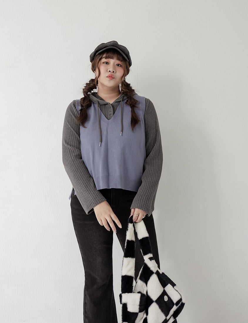 Layer Essential V-Neck Back Tie Plus Size Knit Vest