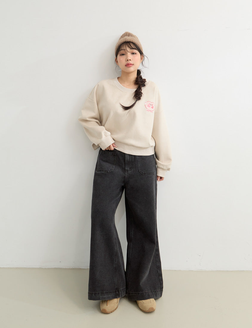 Suede Mittens Embroidered Plus Size Cropped Sweatshirt (Little Heart Collab)
