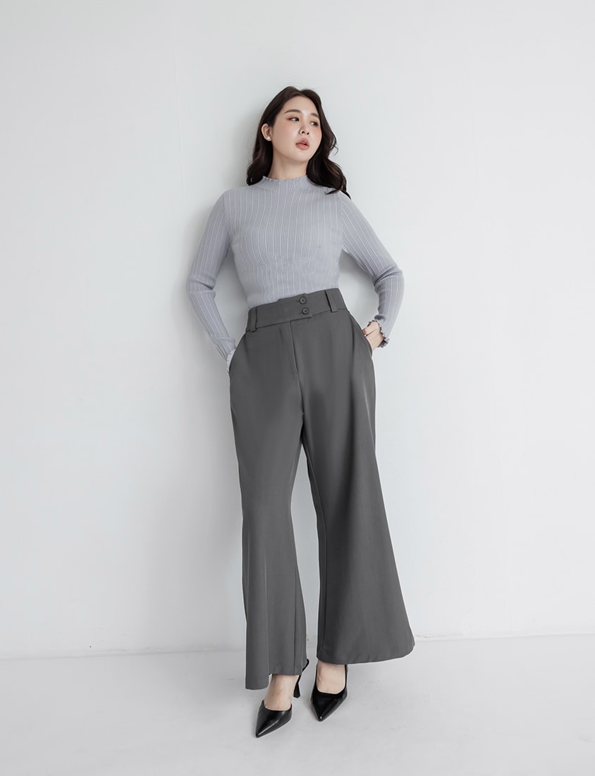 MISS. Essential Versatile Plus Size Ribbed Knit Top