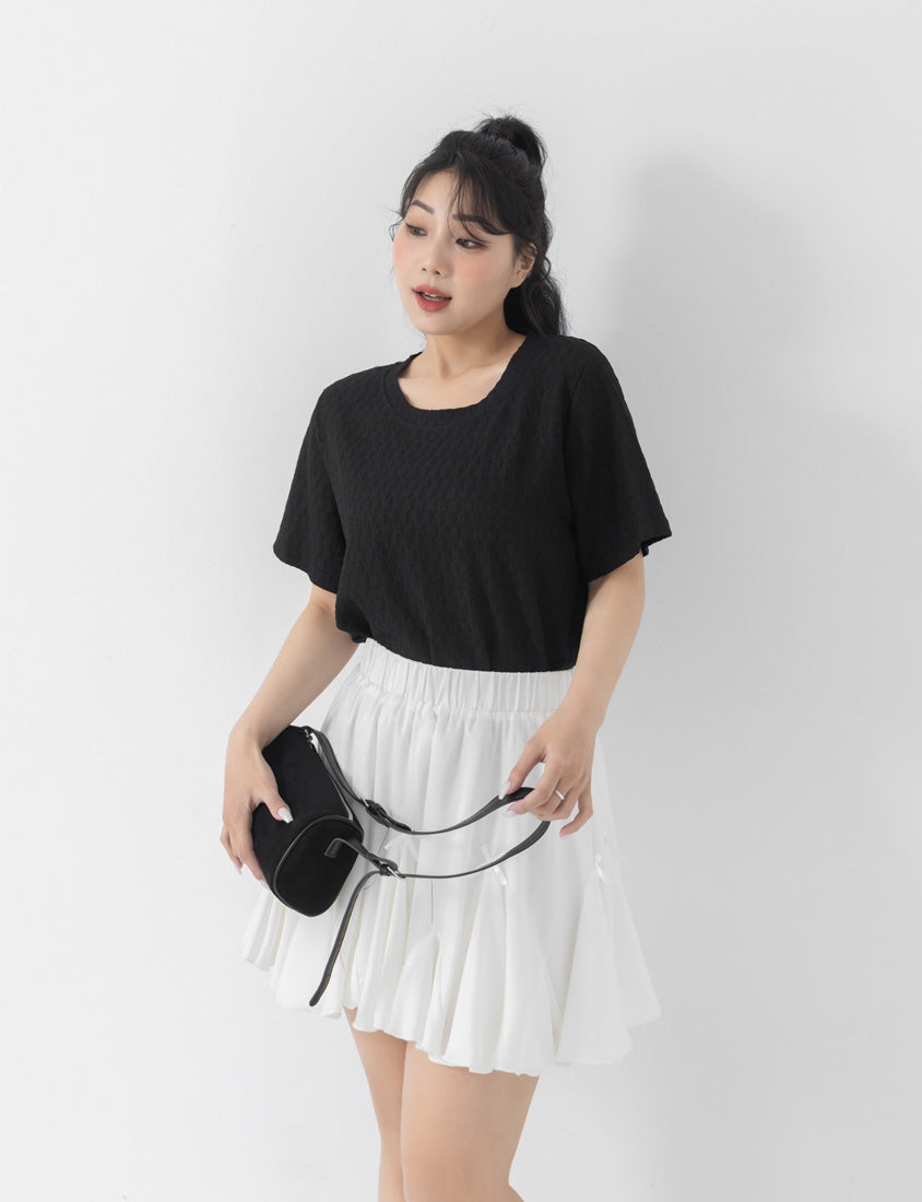 Basic Crinkle Plus Size Crewneck Top