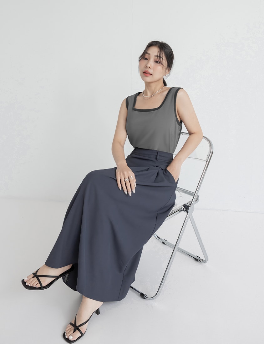 MISS. Cooling Liquid Touch Cotton Square Neck Plus Size Tank Top