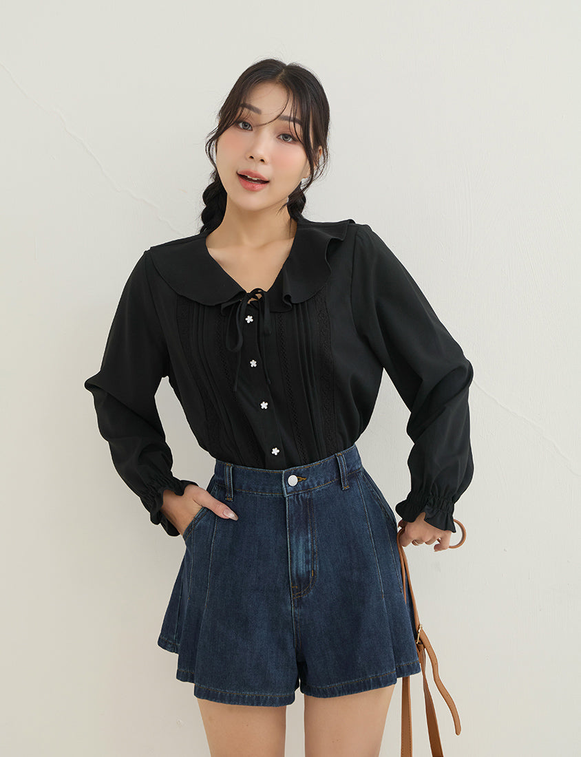 Pleated Slim-Fit A-Line Plus Size Denim Shorts
