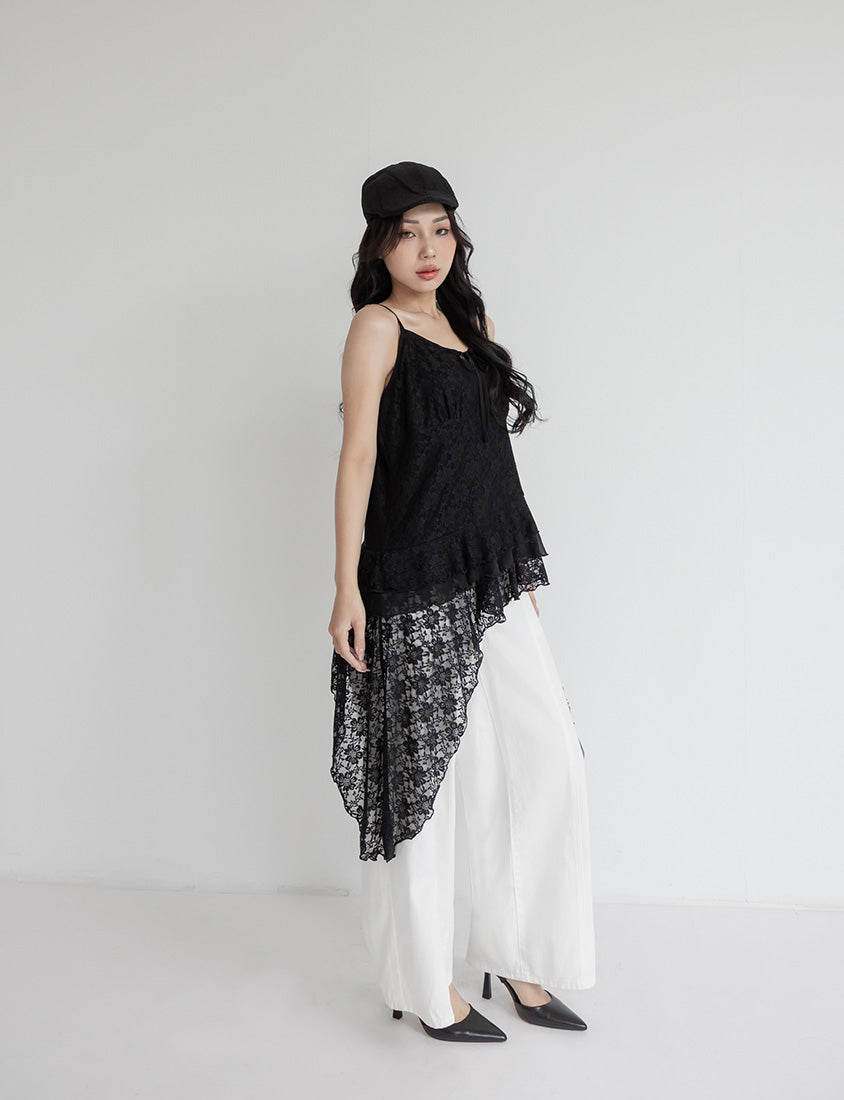 MUA! Sweet Lace Asymmetrical Hem Plus Size Cami Top