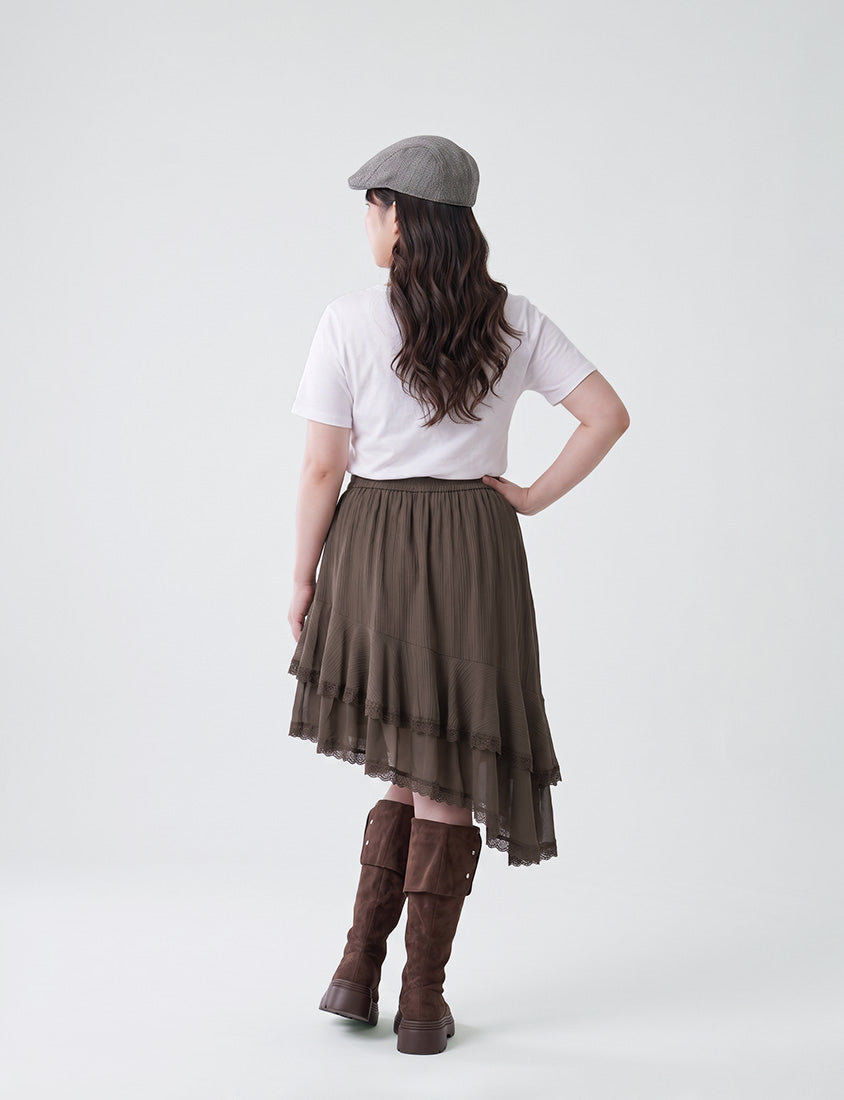 MUA! Sweet & Sexy Sweetheart Neck Cropped Plus Size Tee