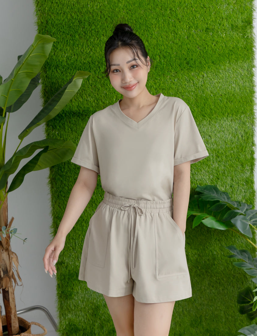 Instant Icy Cooling Sorona Plus Size V-Neck Tee