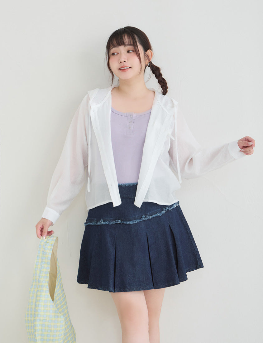 Sweet & Edgy Frayed Denim Pleated Plus Size Mini Skirt
