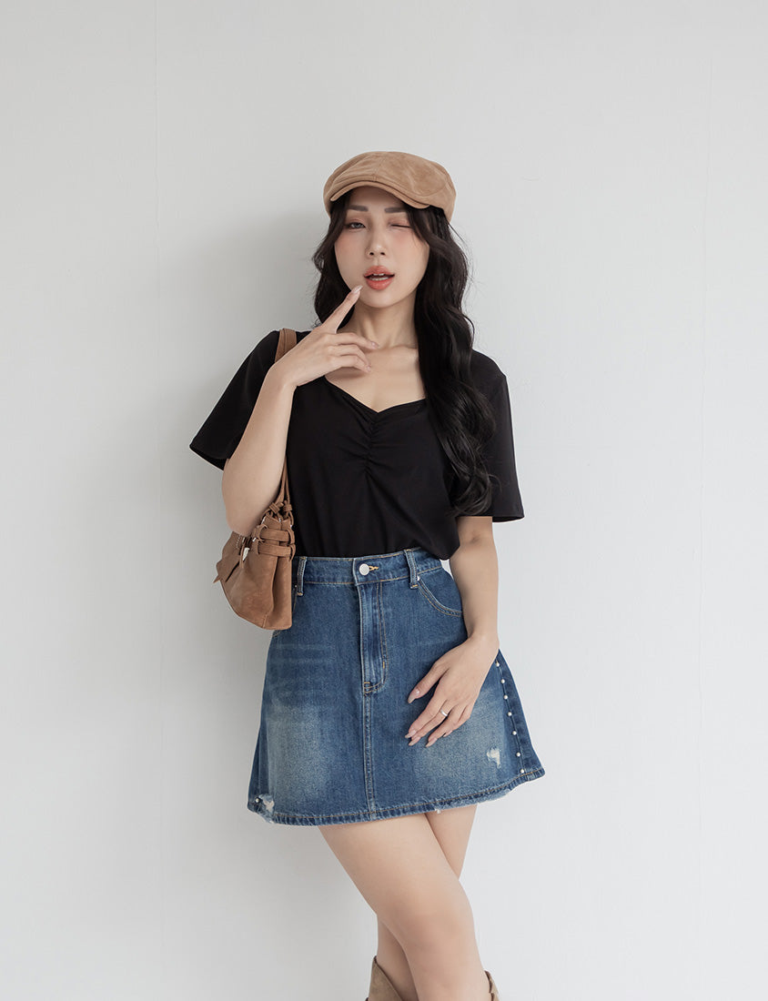 MUA! Sweet & Sexy Sweetheart Neck Cropped Plus Size Tee