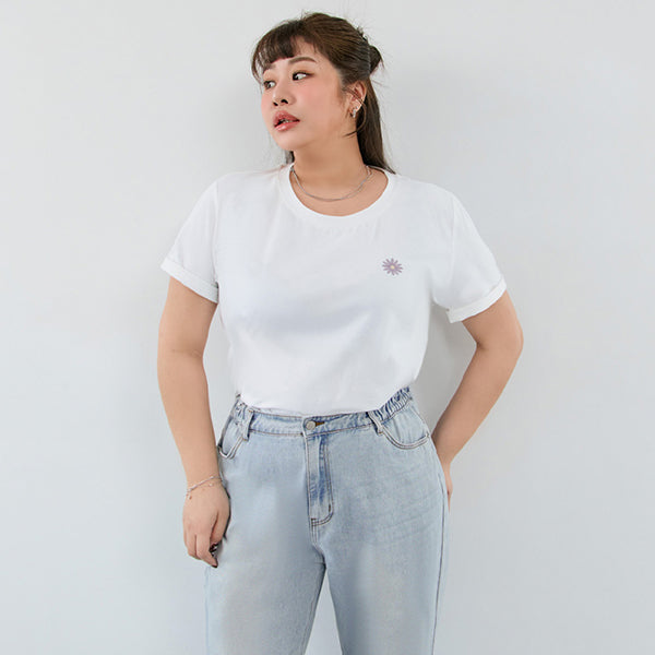 Heavyweight Floral Embroidery Plus Size Crewneck Tee