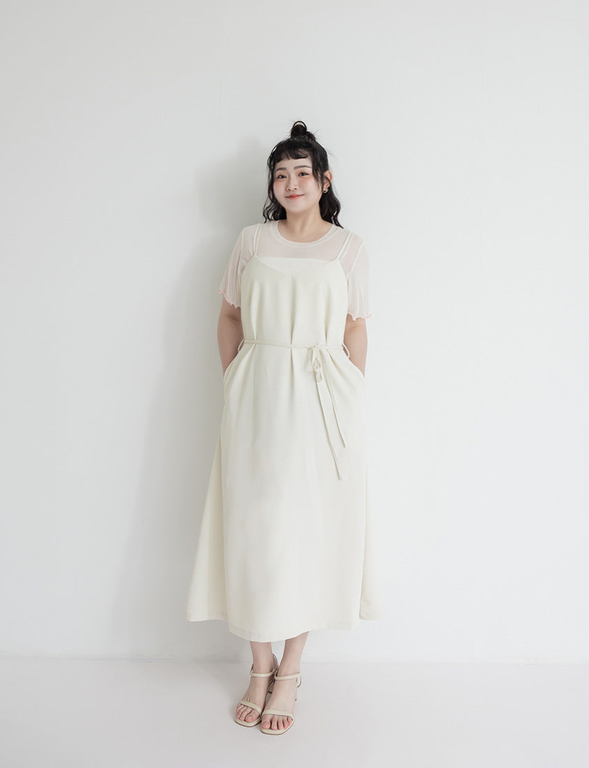 Wrinkle-Resistant A-Line  Plus Size Cami Maxi Dress (With Waist Tie)