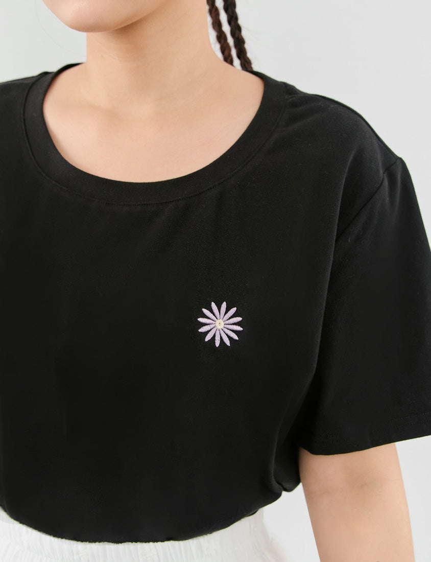Heavyweight Floral Embroidery Plus Size Crewneck Tee
