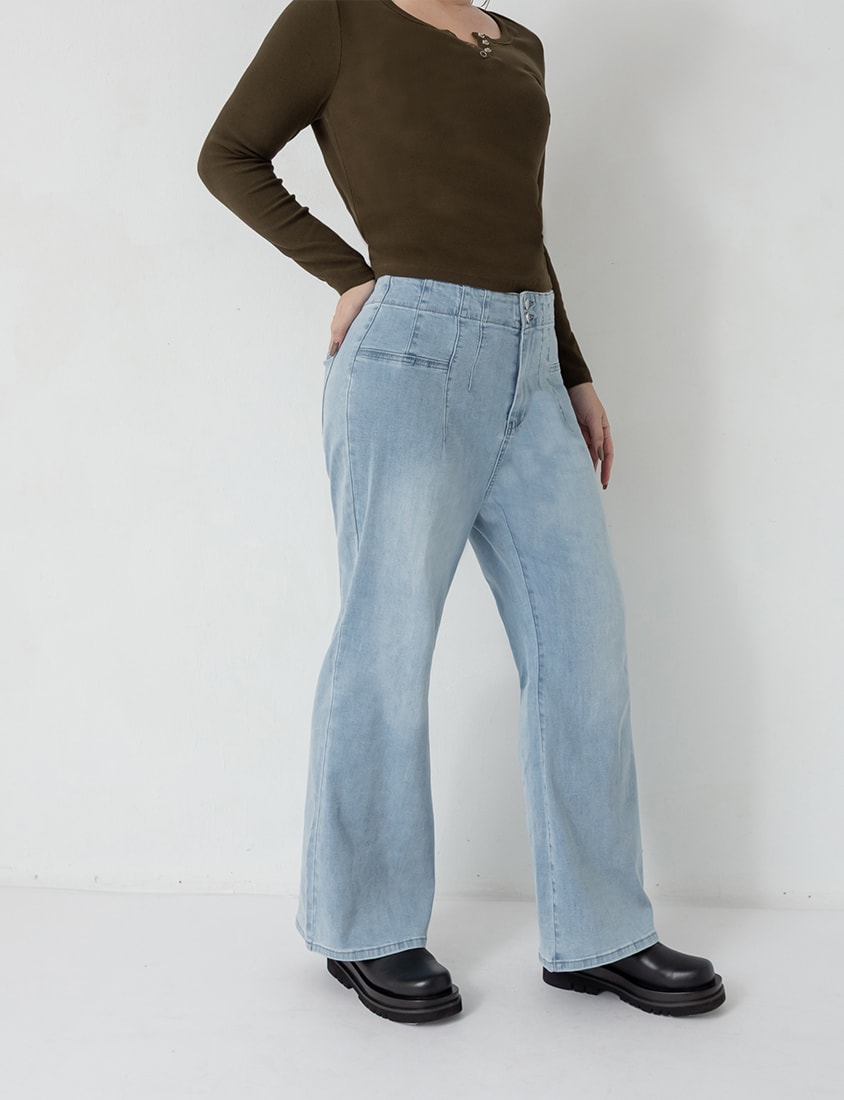 MUA! High Waist Corset Sculpting Long Leg Plus Size Flare Jeans