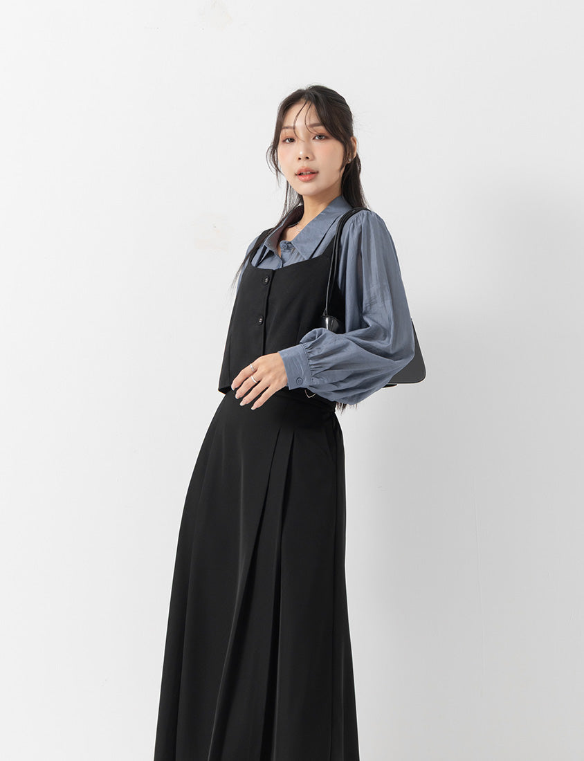 MISS. Elegant Heart Buckle Belt Pleated Plus Size Maxi Skirt