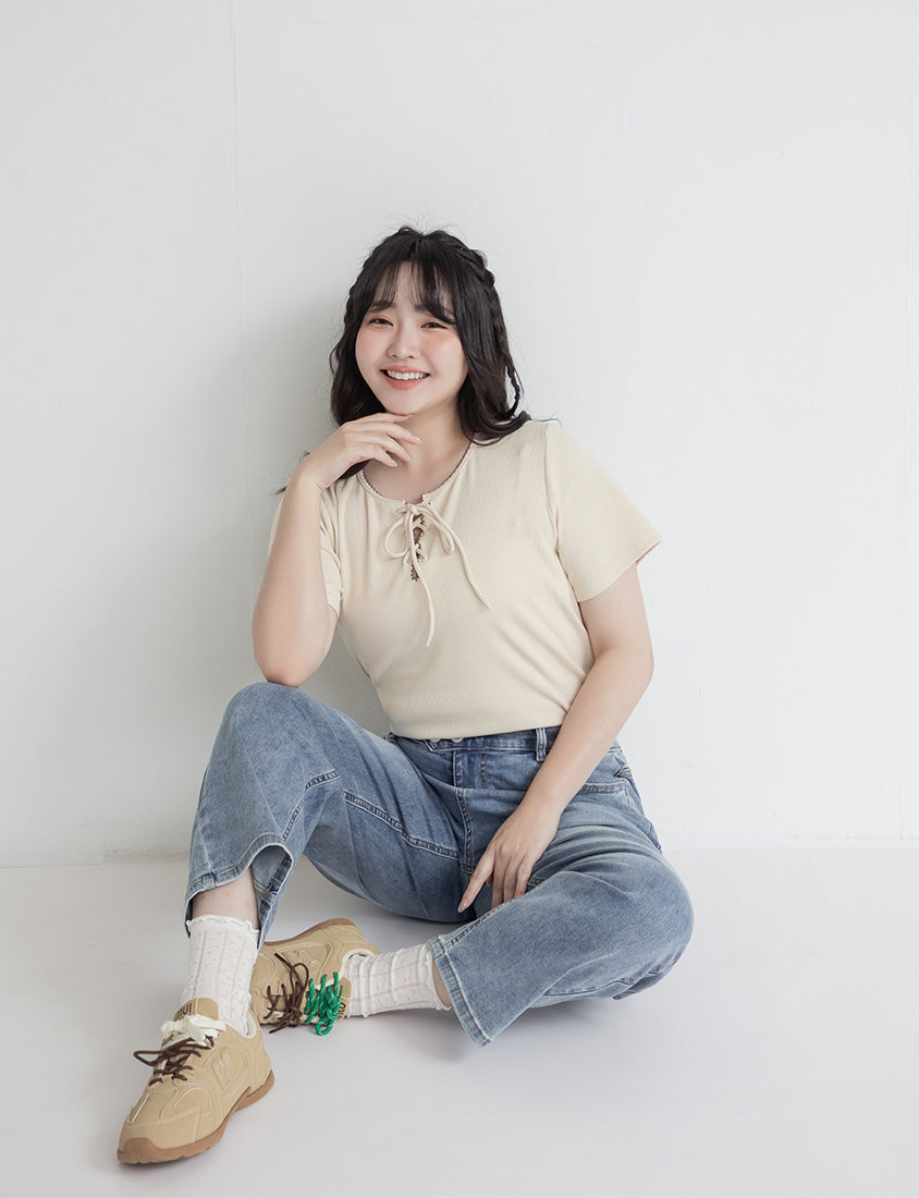 Ruffle Trim Ribbed Tie Front Short Sleeve Plus Size Top