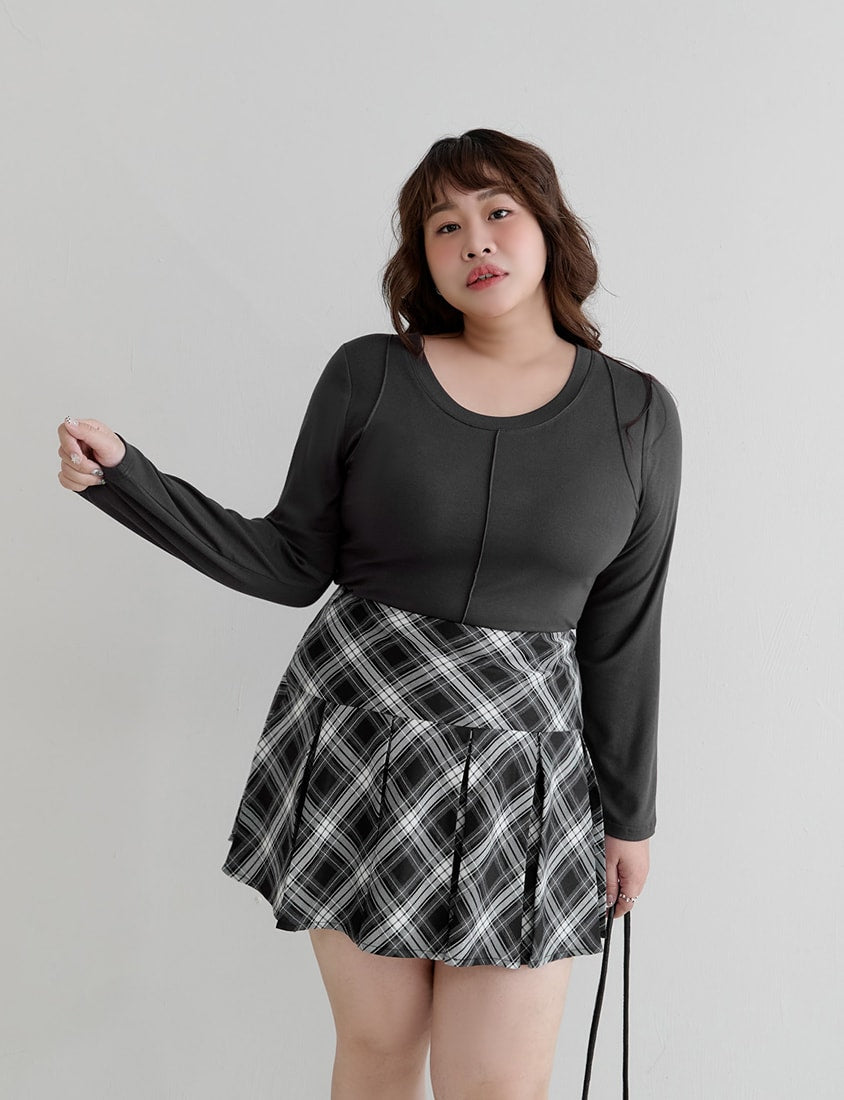 Crewneck 3D Pleated Plus Size Long Sleeve Tee