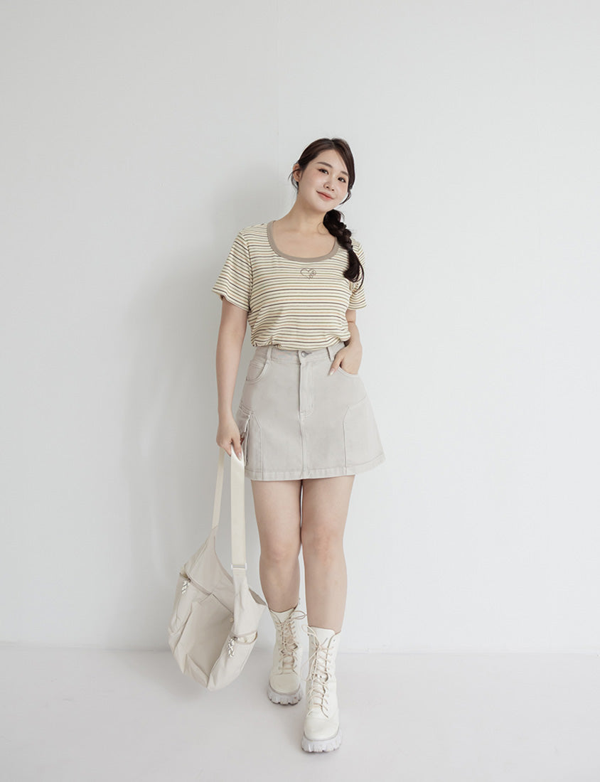 Heart Embroidered Contrast Stripe Plus Size Tee