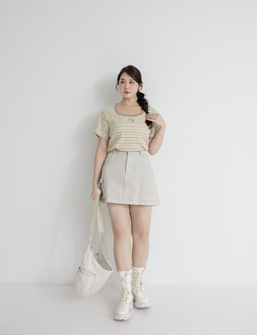 Heart Embroidered Contrast Stripe Plus Size Tee
