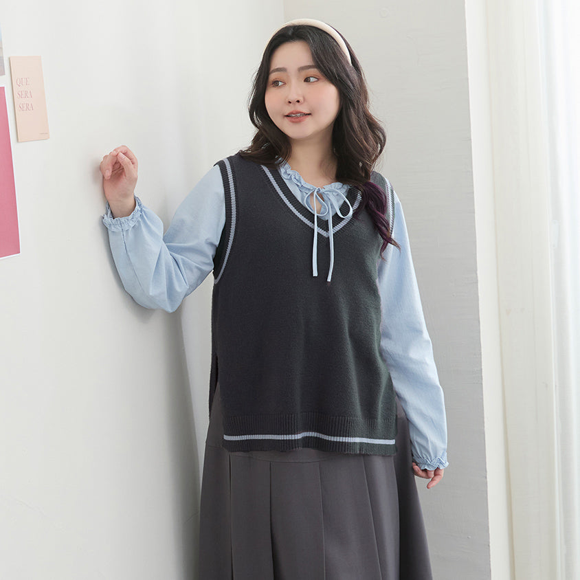Preppy V-Neck Contrast Stripe Knit Plus Size Vest