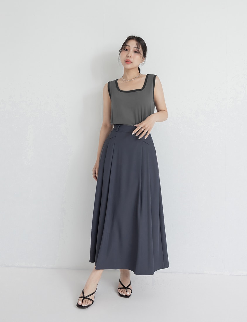 MISS. Slim Fit Tailored Pleated A-Line Plus Size Maxi Skirt