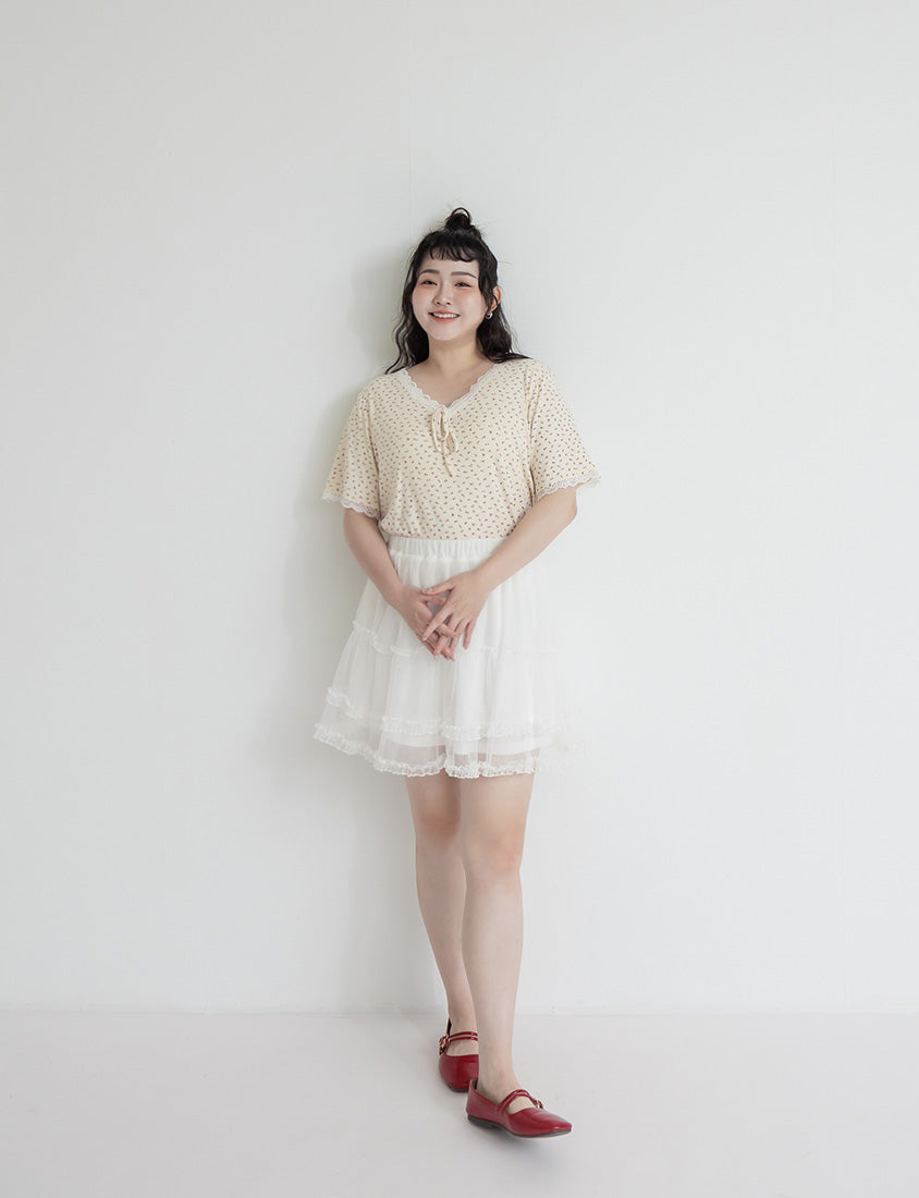 Cottage Lace Floral Ribbed Plus Size Tee