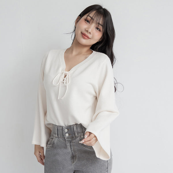 V-Neck Tie Flare Sleeve Plus Size Knit Top