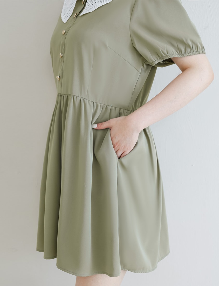 Lace Large-Collar Puff Sleeve Plus Size Mini Dress