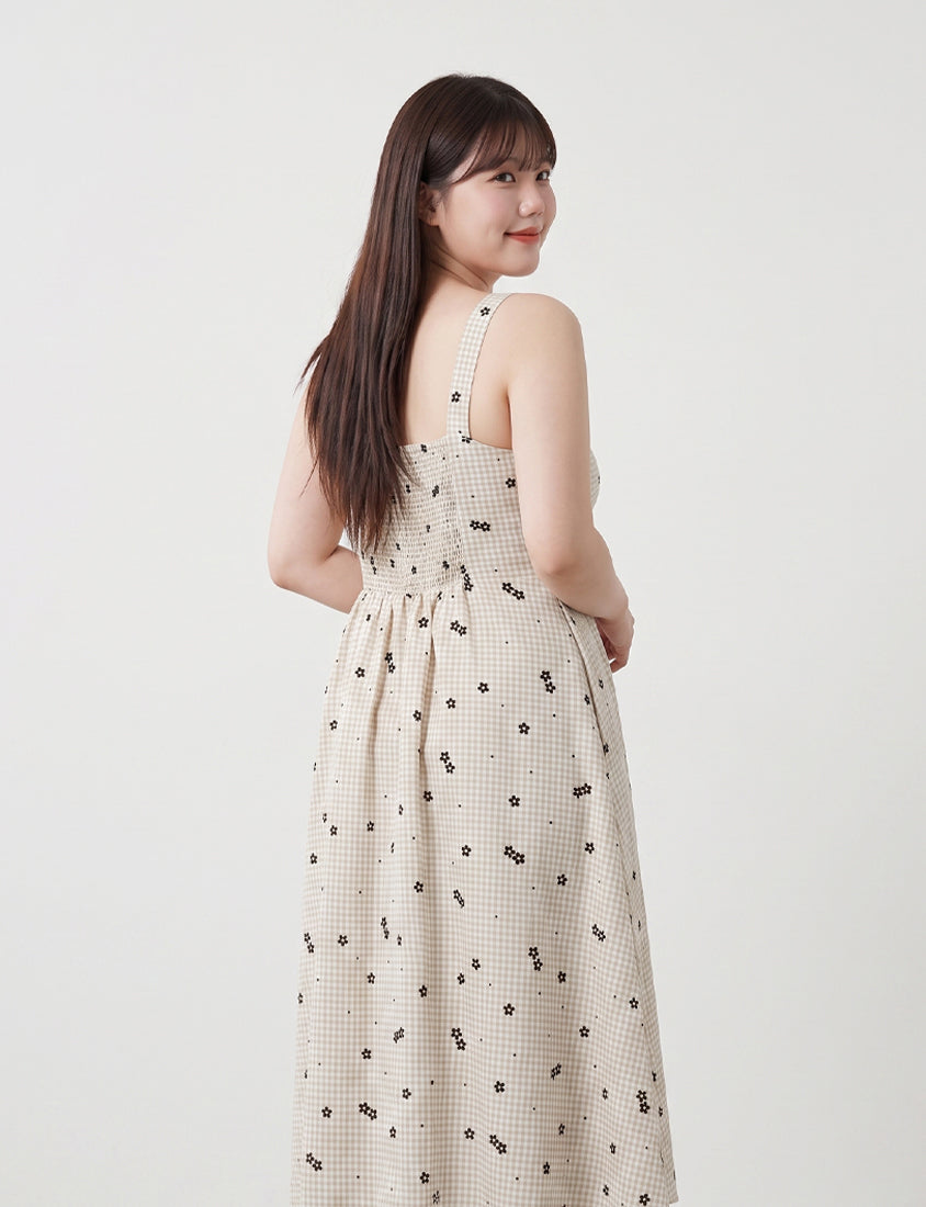 Floral Check Pleated Flare Plus Size Maxi Dress