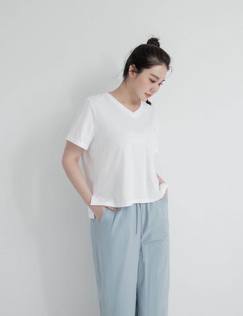 Instant Icy Cooling Sorona Plus Size V-Neck Tee