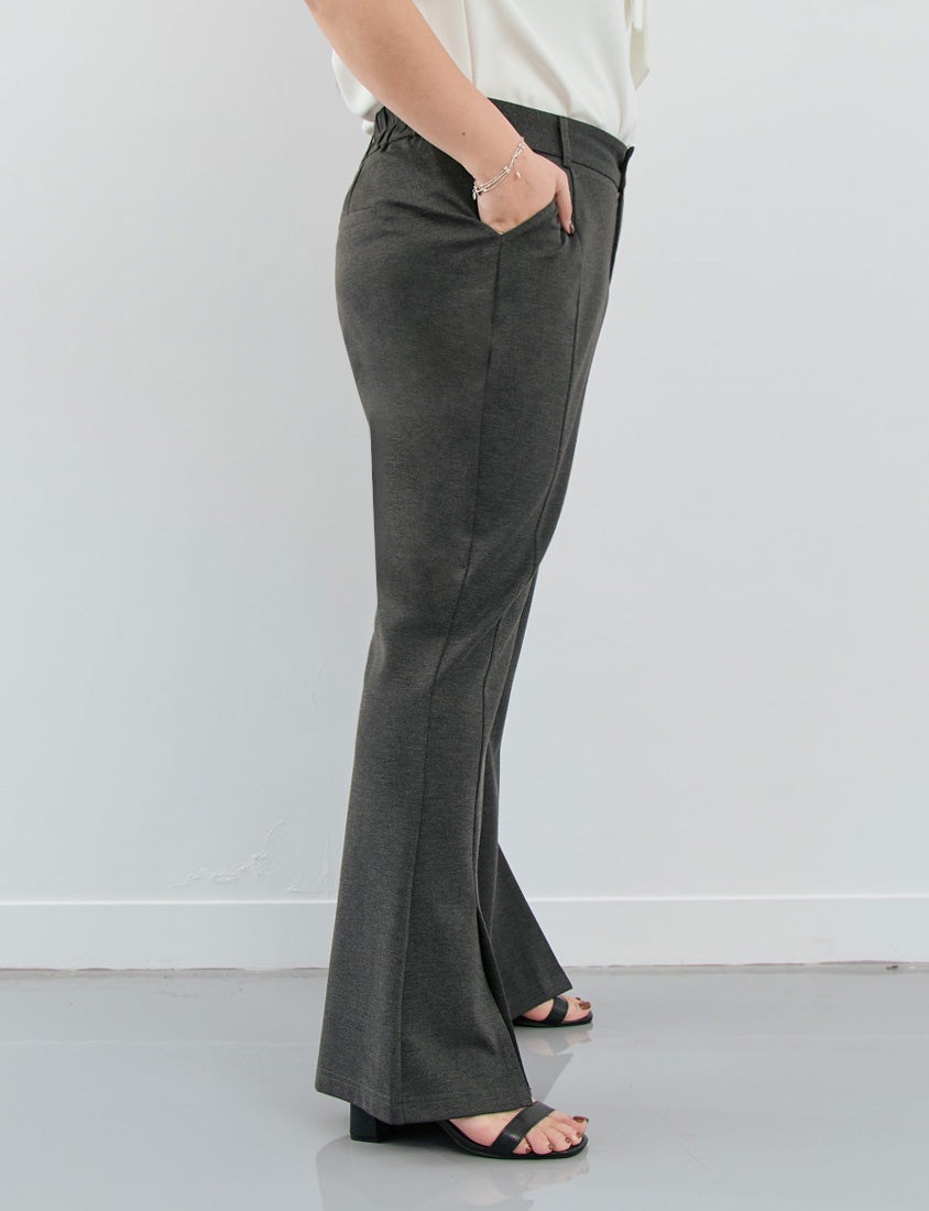 MISS. Apple-Shaped Friendly! Perfect Fit Slit Plus Size Flare Tailored Pants