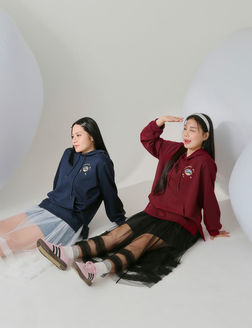 Lucky Cover Cat Embroidered Hoodie (Unisex) (MIND.A.DAY Collaboration)
