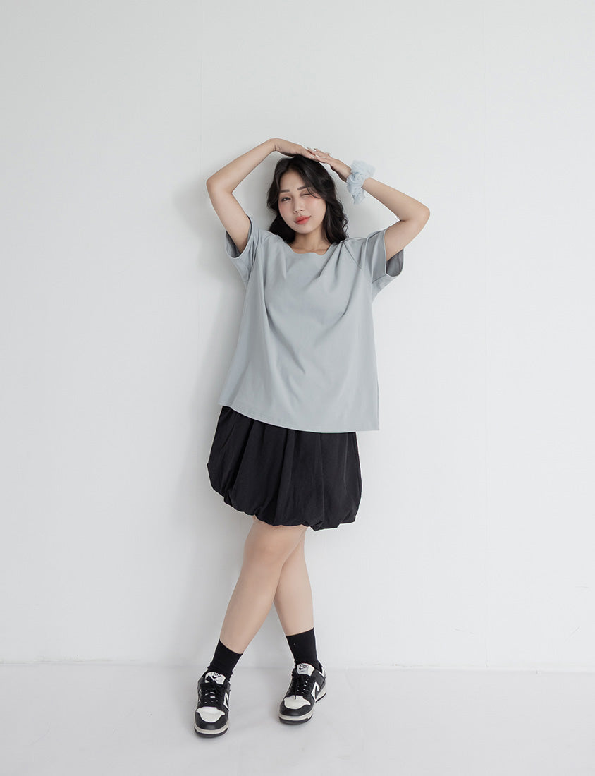 Back Elastic Bubble Hem Plus Size Mini Skirt