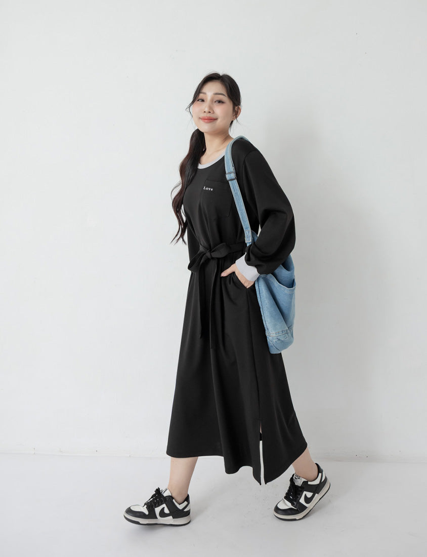 Cute Round Neck Colorblock Embroidered Plus Size Maxi Dress (With Tie)