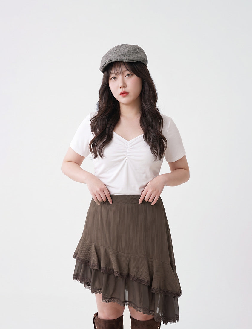 MUA! Sweet & Sexy Sweetheart Neck Cropped Plus Size Tee