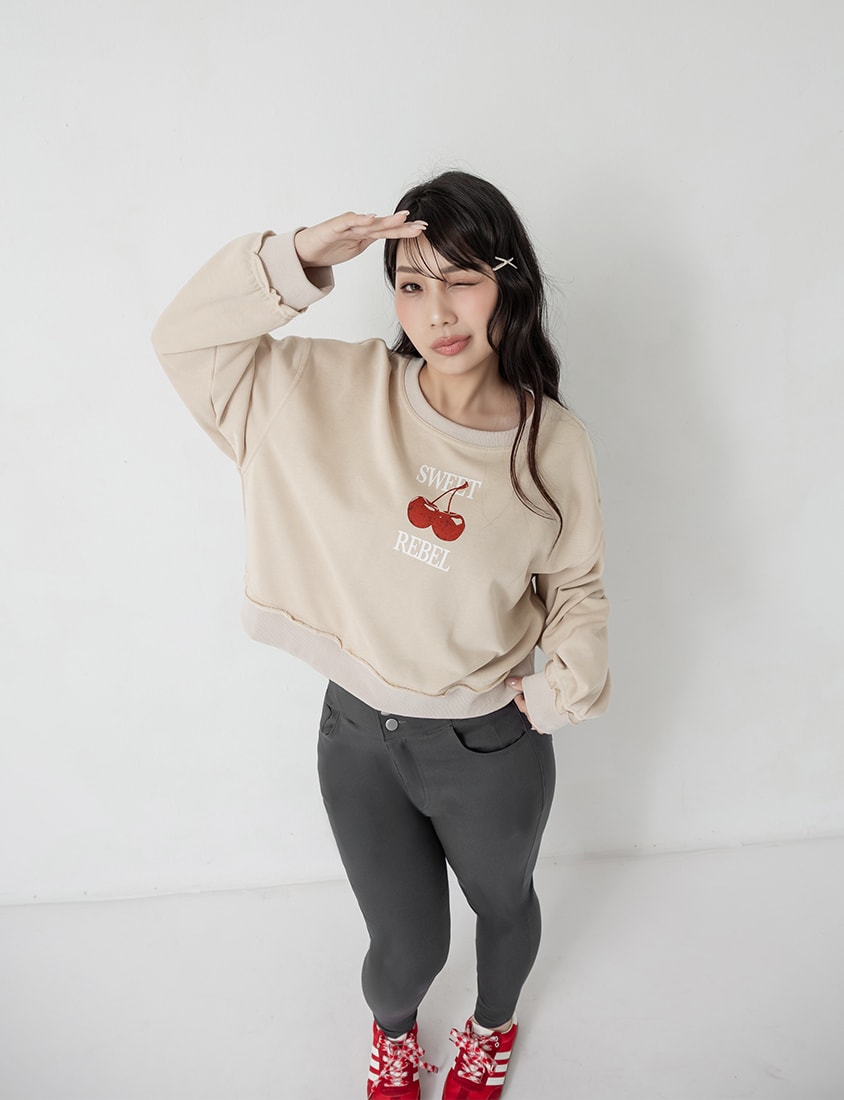 Cute Cherry Raw-Edge Oversized Sweatshirt