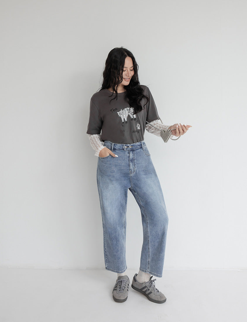 Contrast Lace Cat Faux Two-Piece Plus Size Tee