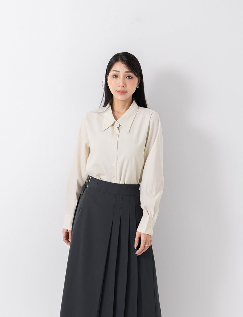 MISS. Minimal Breathable Lyocell Long Sleeve Plus Size Shirt
