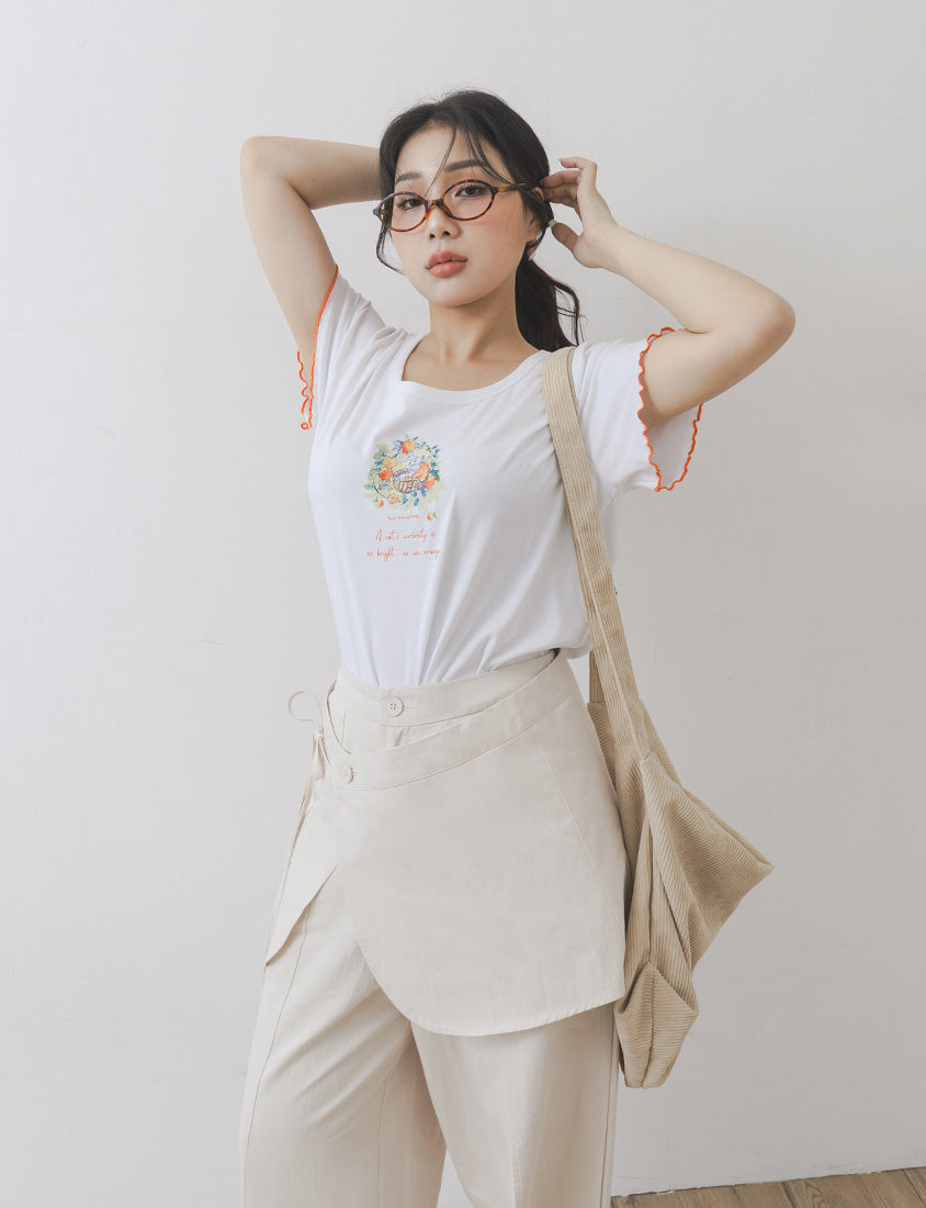 Crew Neck Contrast Ruffle Trim Plus Size Graphic Tee (Illustrator Collaboration)