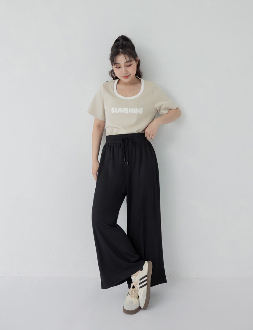 Hip-Contouring Slim Plus Size Wide Leg Pants (Short)