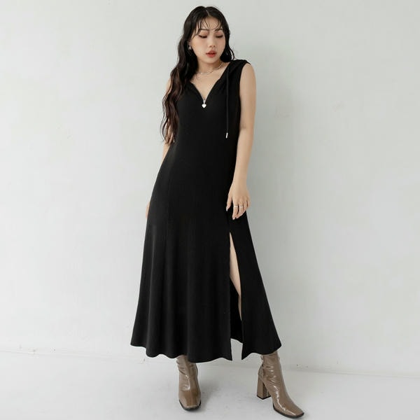 MUA! High Slit Sleeveless Plus Size Hoodie Dress