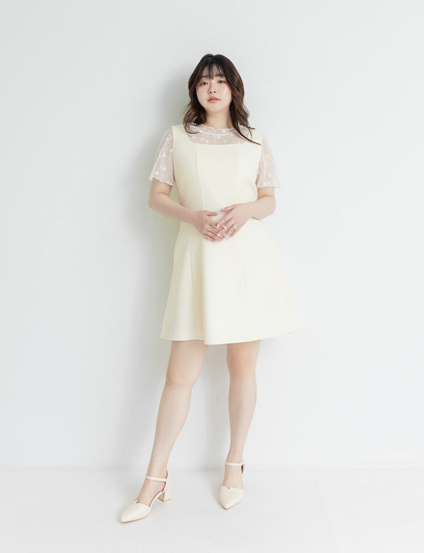 MISS. Slim Fit Tweed Plus Size Mini Dress