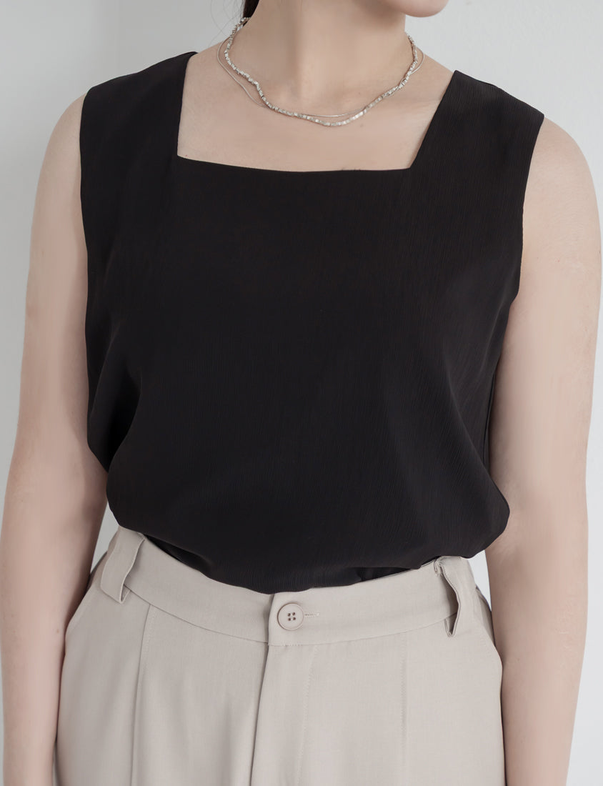 MISS. Textured Crinkle Chiffon Square Neck Plus Size Tank Top
