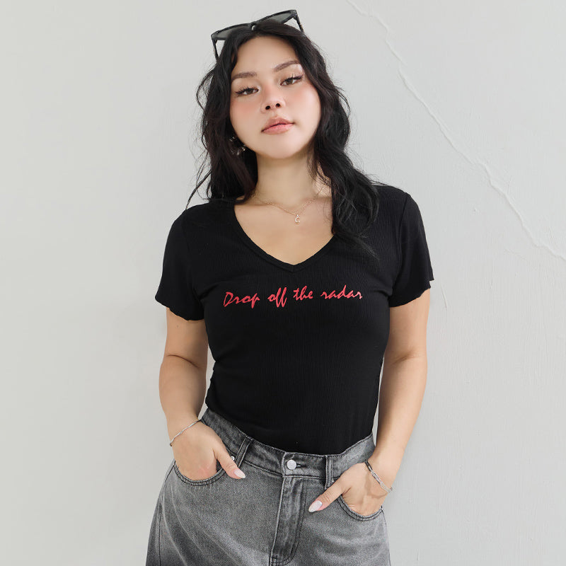MUA! V-Neck Printed Ribbed Plus Size Top
