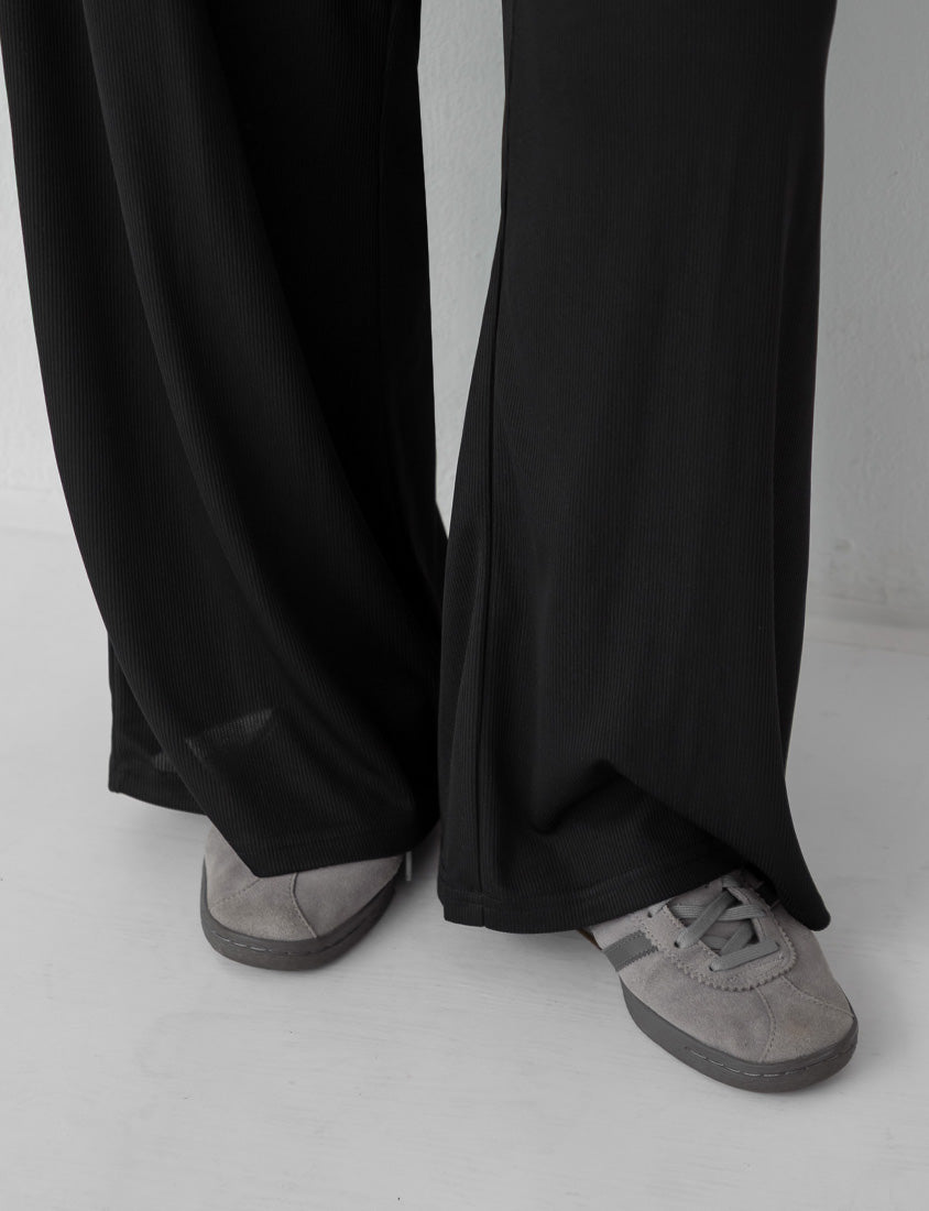 Hip-Contouring Slim Plus Size Wide Leg Pants (Long)