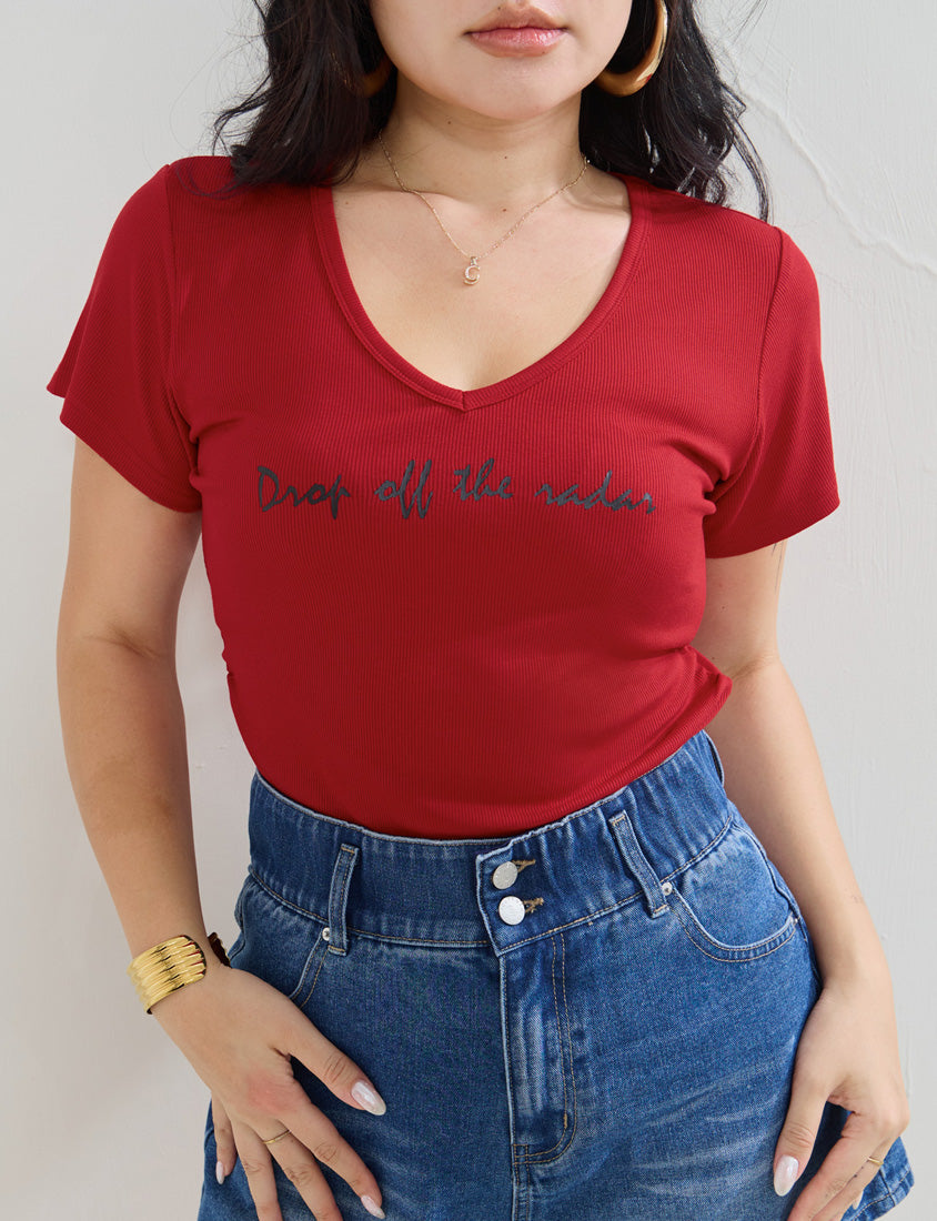 MUA! V-Neck Printed Ribbed Plus Size Top