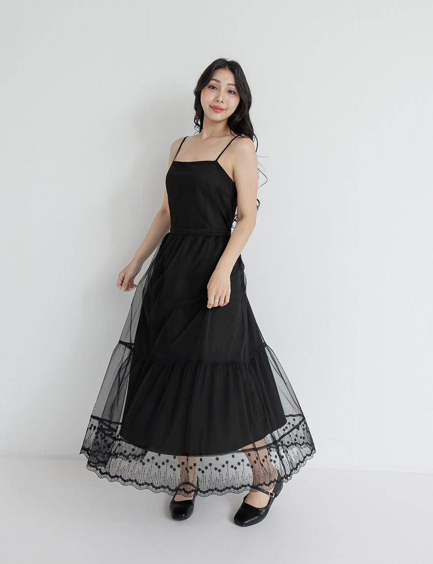 Romantic Adjustable Mesh Plus Size Cami Maxi Dress