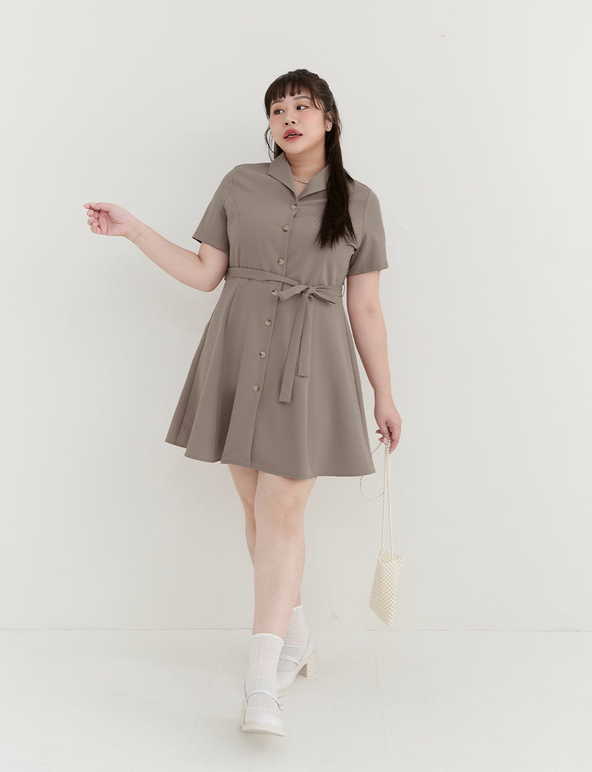 MISS. Twill Chiffon Collar Plus Size Mini Dress (With Belt)